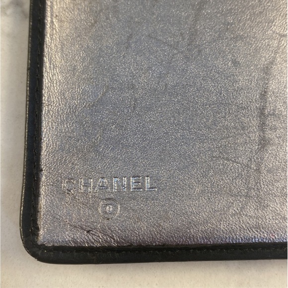 CHANEL Wallet AND Box - Picture 10 of 13